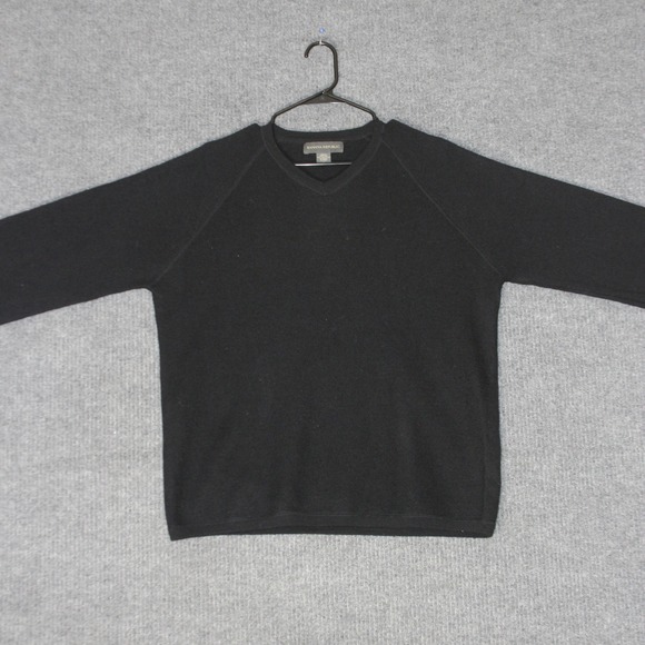 Banana Republic Sweaters - Banana Republic V Neck Sweater Womens L Black 100% Wool Raglan Sleeve Knit
